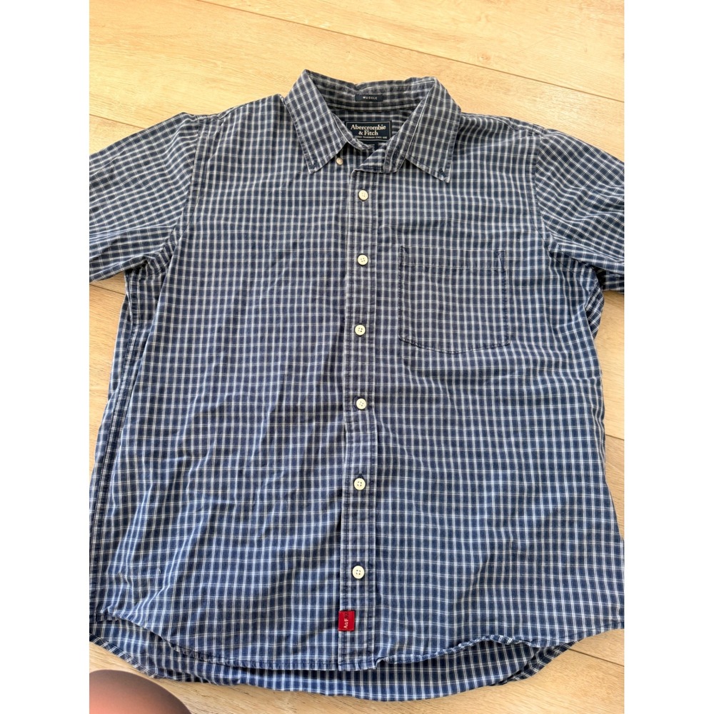 Abercrombie & Fitch Button Down Mens L Blue Muscle Fit Plaid Short Sleeve 277